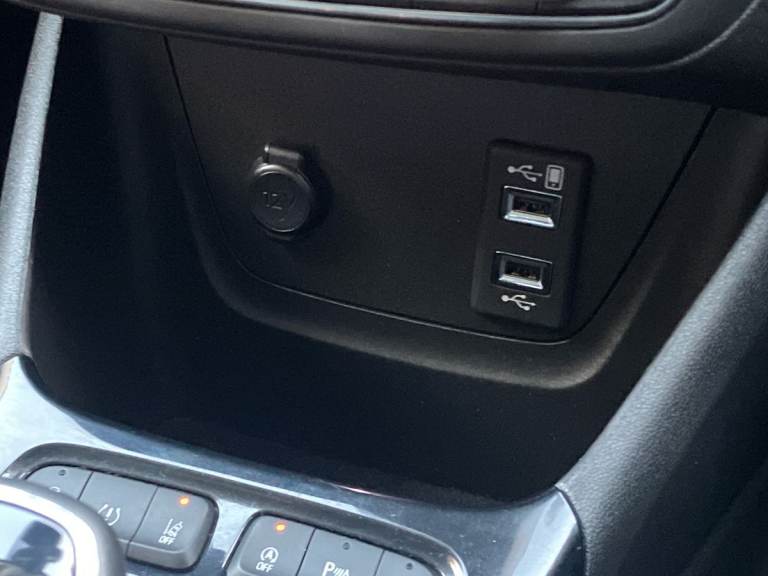 2022 Vauxhall Crossland 1.2 Turbo [130] GS Line 5dr Auto Hatchback PETROL Automatic