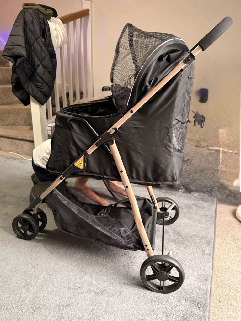 Pet stroller 