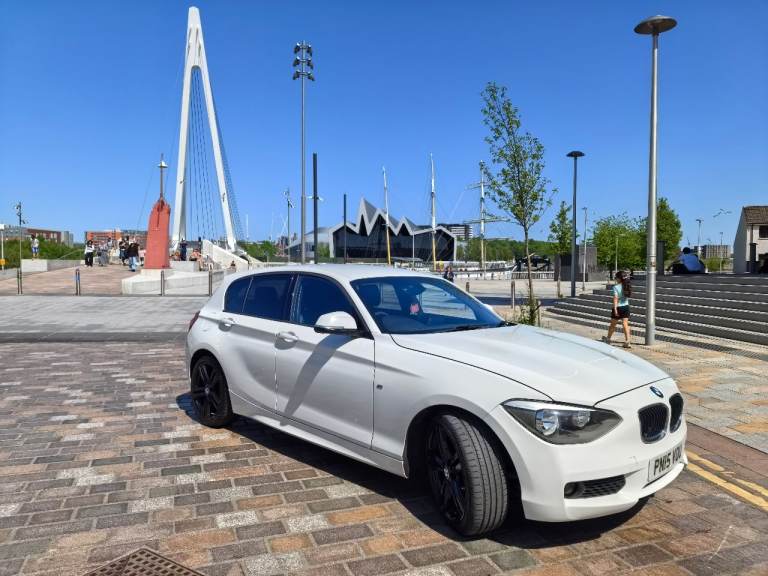BMW, 1 SERIES, Hatchback, 2015, Semi-Auto, 1995 (cc), 5 doors