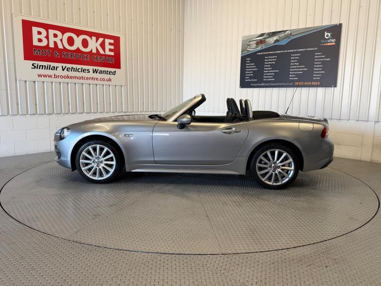 2018 Fiat 124 Spider 1.4 MultiAir Lusso Euro 6 2dr CONVERTIBLE Petrol Manual