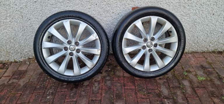 Vauxhall Astra 2x Alloys 215/50/R17