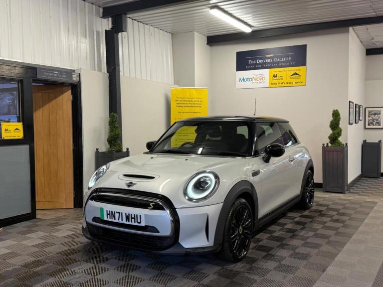 2021 MINI Electric Hatch Cooper SE 32.6kWh Level 2 Auto 3dr HATCHBACK Electric Automatic