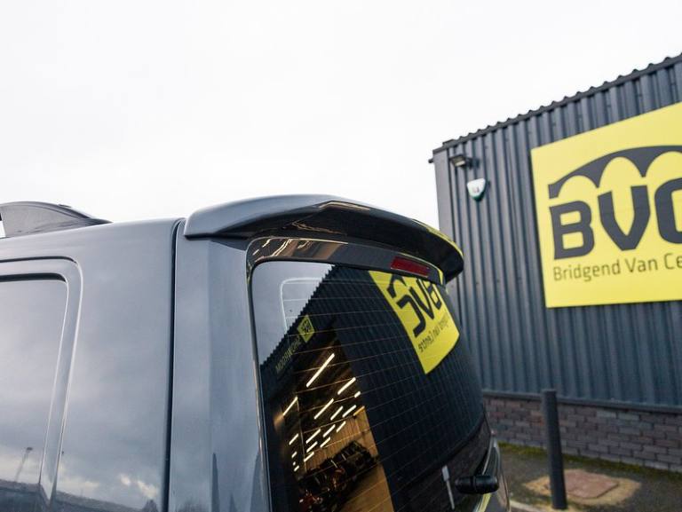 2024 Volkswagen Transporter TDI T28 Highline Panel Van Diesel Manual