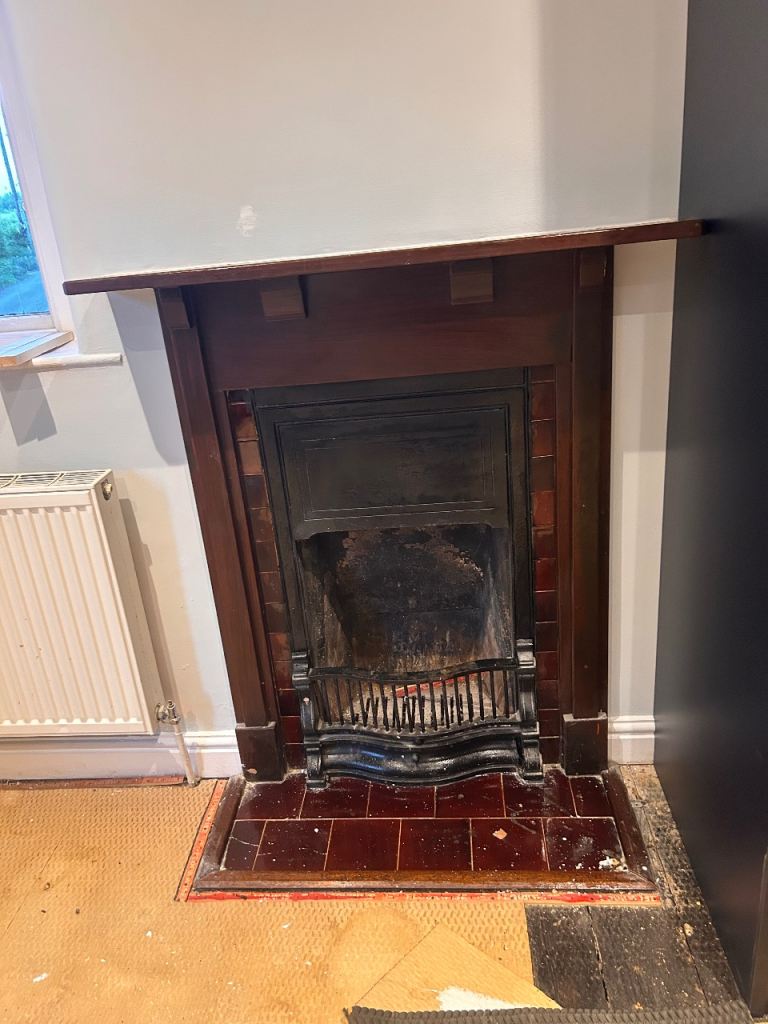 Victorian Fireplace & Mantel 
