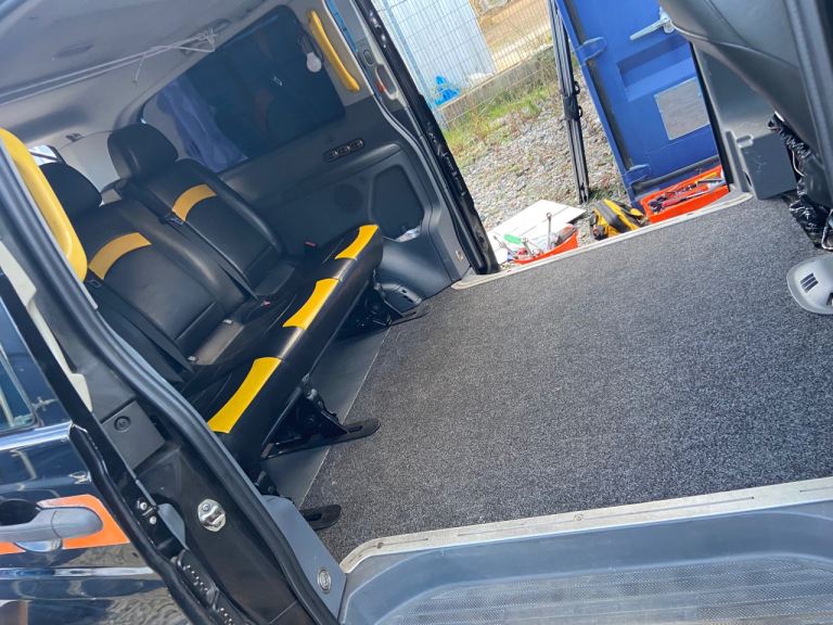 Triple belted seats removable 