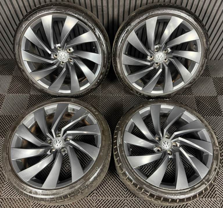 20'' GENUINE VW ARTEON ROSARIO GREY R LINE WHEELS TYRES ALLOYS