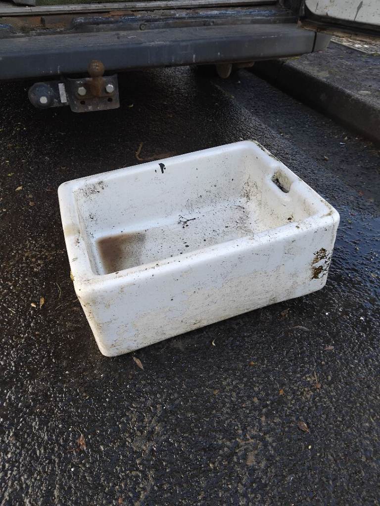 image for Belfast sinks 