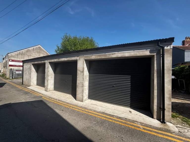 2 Garages to Rent - Kingswood, Bristol