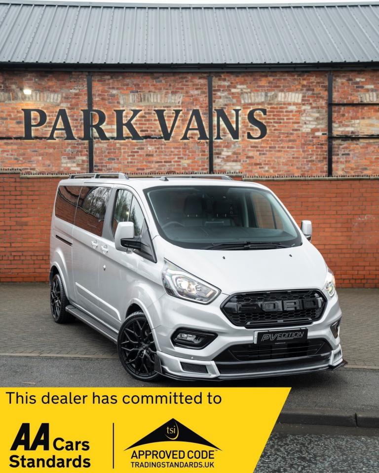 2023 Ford Tourneo Transit Custom 2.0 TDCi 170 Auto 9 Seater Titanium LWB VAN