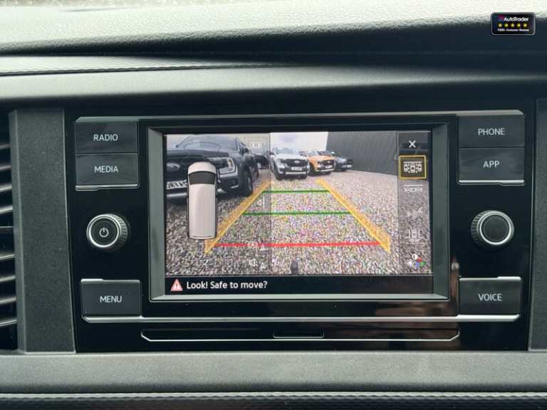 2023 Volkswagen Transporter Crew Cab LWB L2H1 T32 Tdi Kombi Highline Air Con Cam EURO 6 NO VAT Cr...