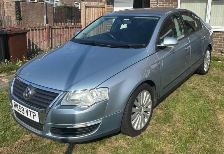 Volkswagen, PASSAT, Saloon, 2009, Manual, 1968 (cc), 4 doors