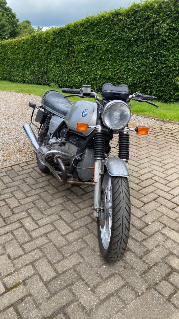 BMW, 1982, 980 (cc)