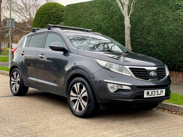 2013 KIA SPORTAGE KX-3 2.0 AUTOMATIC - 1 FORMER KEEPER - NEW MOT - TOW BAR - FULL SERVICE HISTORY