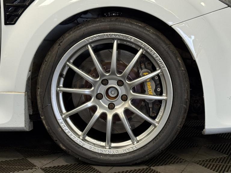 FORD FOCUS 2.5 RS White Manual Petrol 2009