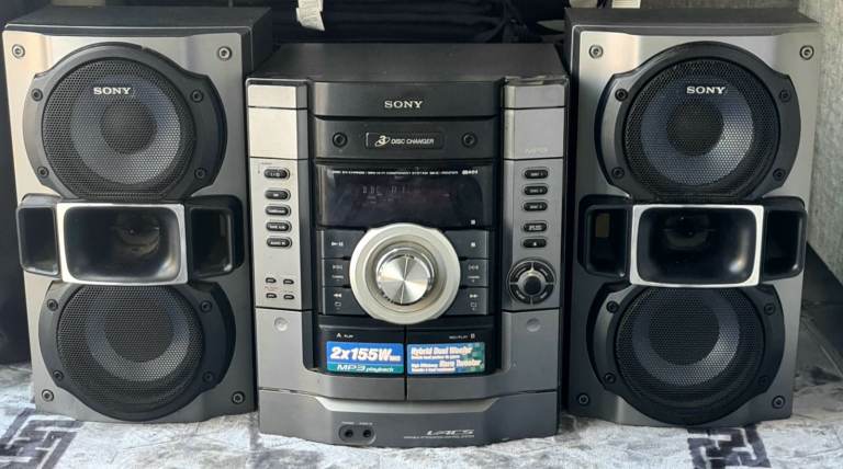 Sony Stereo System with CD Changer 