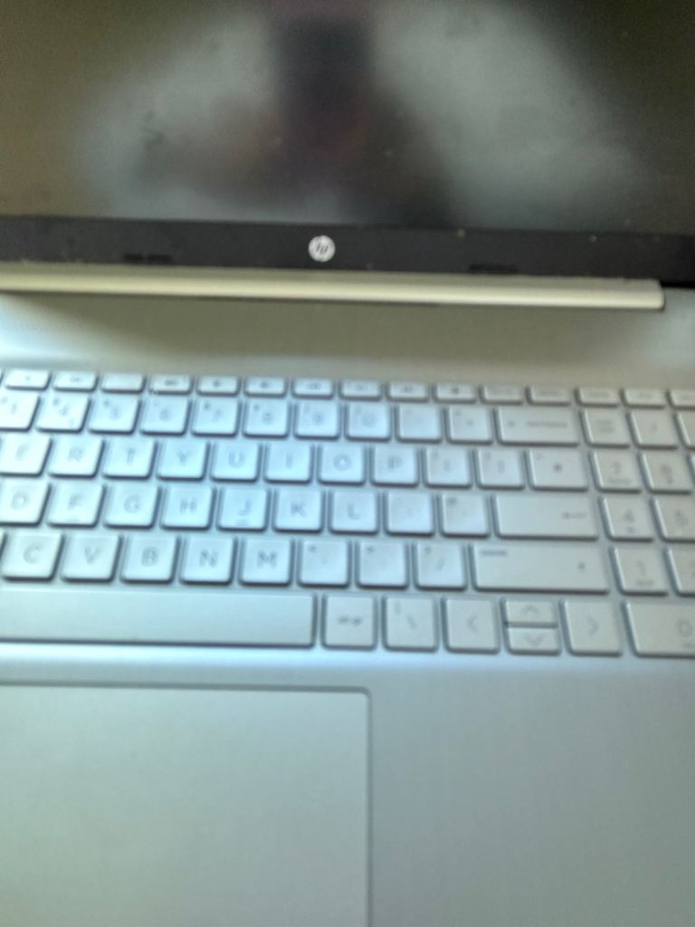 HP Silver Laptop – Good Conditionlaptop