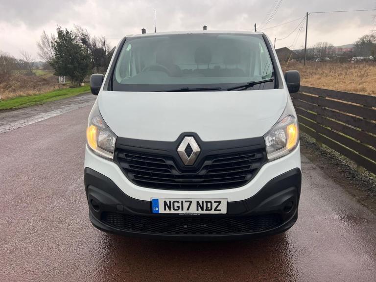 2017 Renault Trafic SL27 dCi 120 Business Van PANEL VAN Diesel Manual