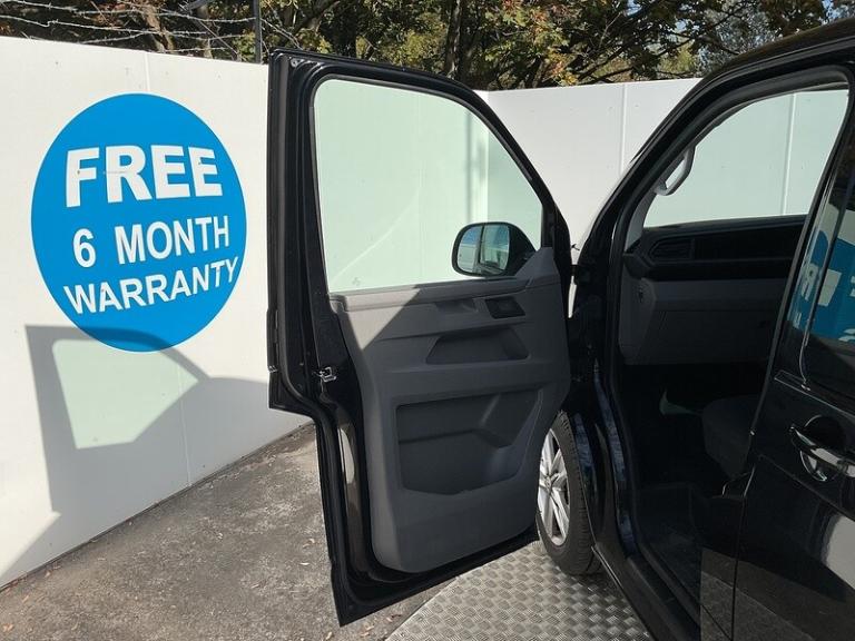 2022 Volkswagen Transporter Shuttle 2.0 TDI 150PS SE Minibus DSG MPV DIESEL Automatic