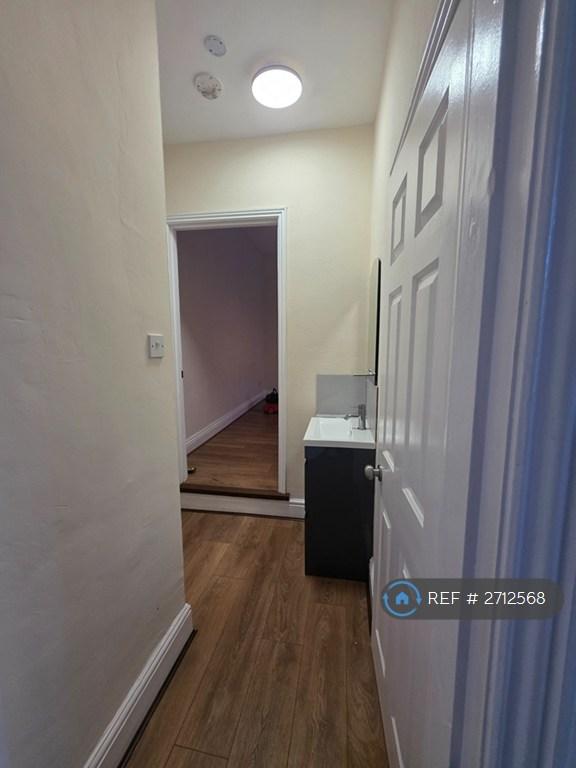 1 bedroom flat in Clarendon Rd, Birmingham, B16 (1 bed) (#2712568)