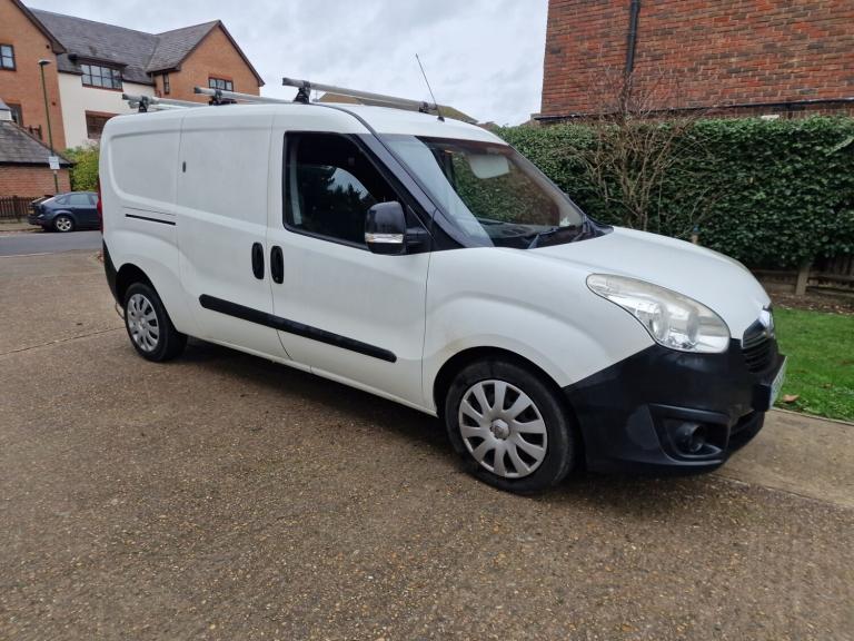 2017 Vauxhall Combo 2300 1.6 CDTI 16V 105ps H1 Van Euro 6 PANEL VAN Diesel Manual