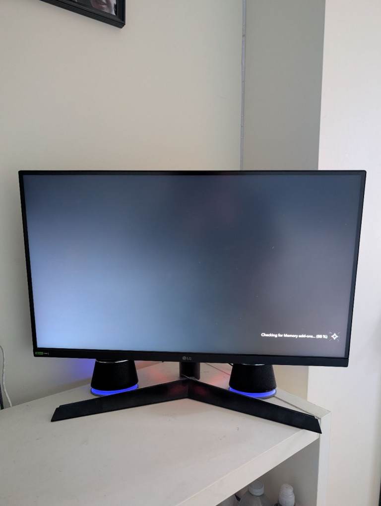 LG UltraGear  27GS60F, 27 Inch, 180Hz, HDR 10, NVIDIA G-Sync compatible & AMD FreeSync