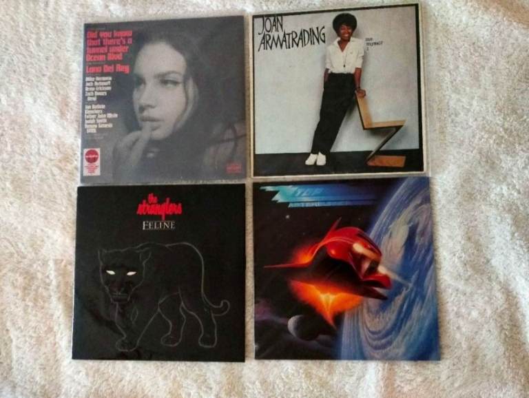 Lps 20, Singles 26, Cds 34 and Dvds