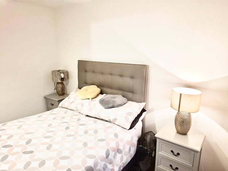 Spacious and Cosy Double Rooms for Rent in -  PR5 6HY