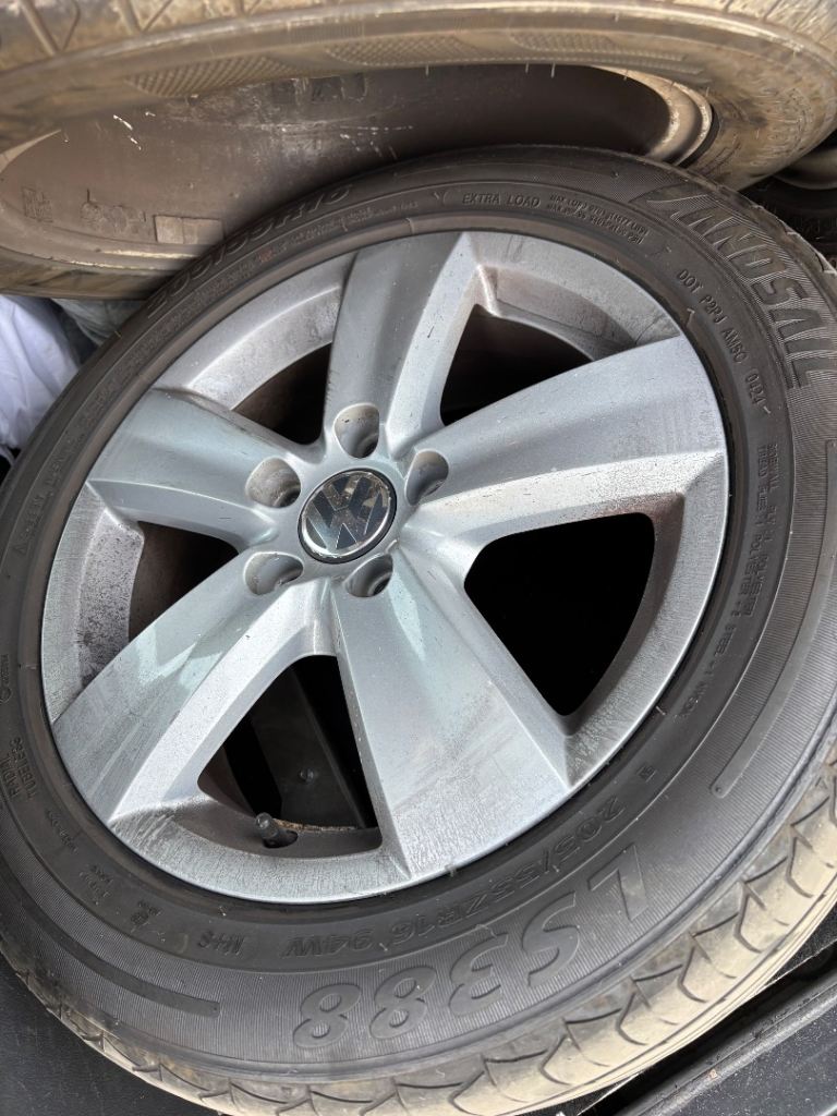 Vw Audi Skoda 5x112 alloy wheels and tyres 