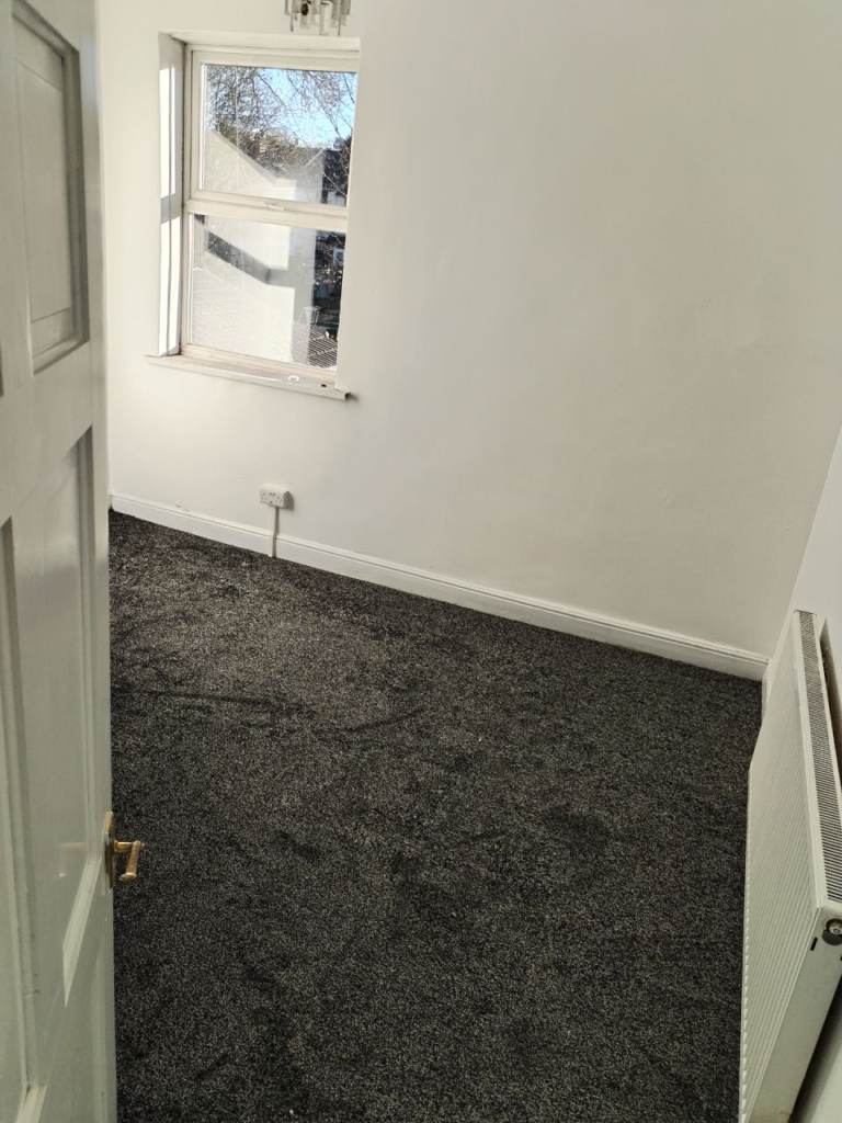 **2 Bedroom House For Rent In Wolverhampton (WV3 Postcode)**