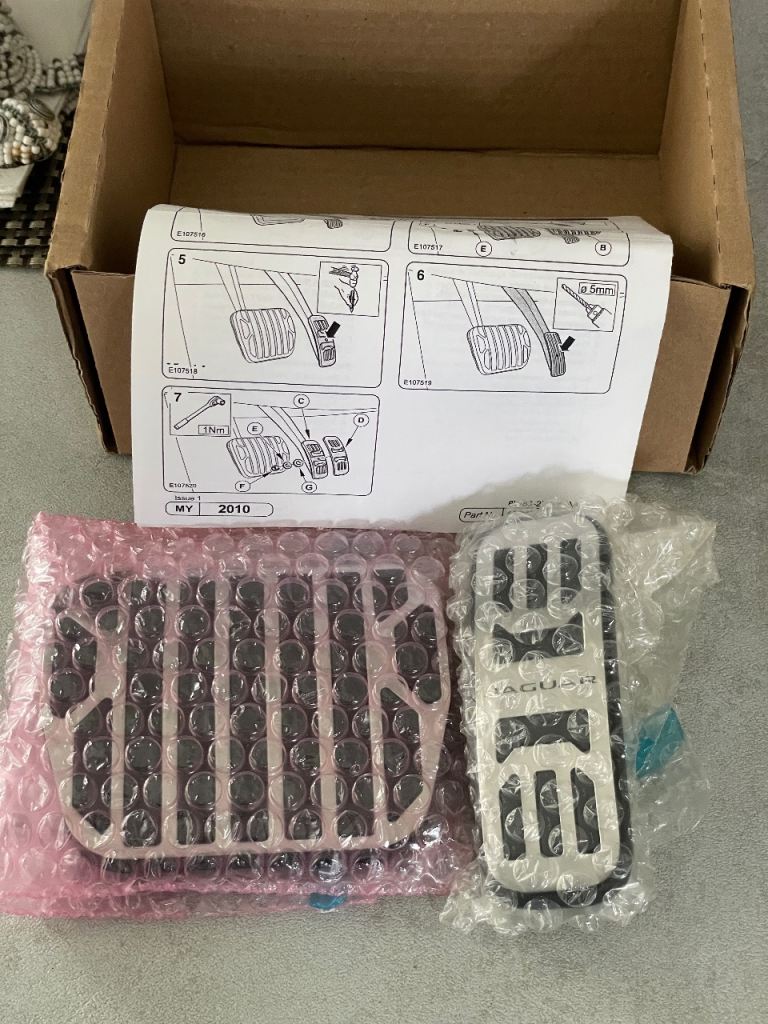 JAGUAR F-TYPE XK XKR SPORTS PEDAL COVERS.