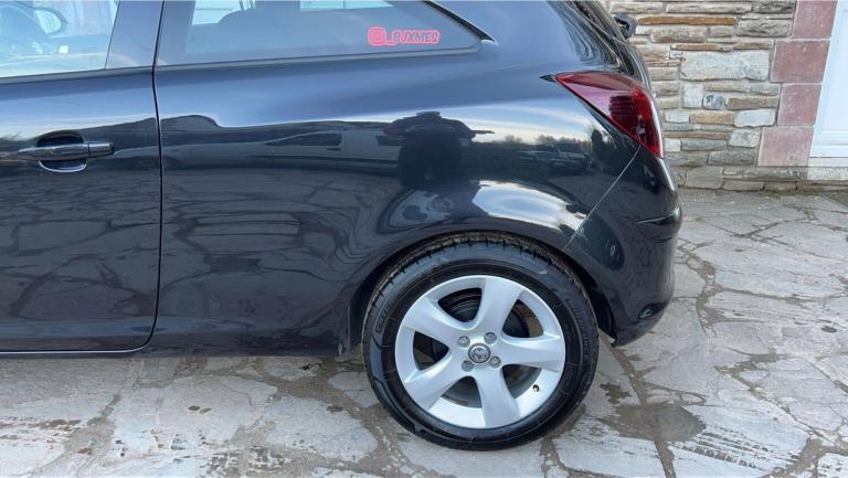 2014 Vauxhall Corsa 1.4 SXi 3dr HATCHBACK Petrol Manual