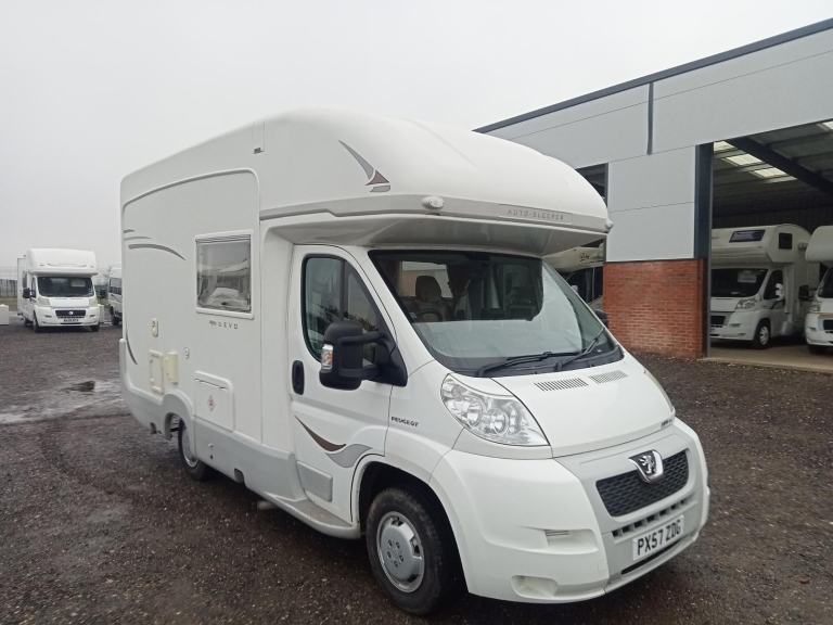 AUTO SLEEPER NUEVO 4 BERTH 57 PLATE 