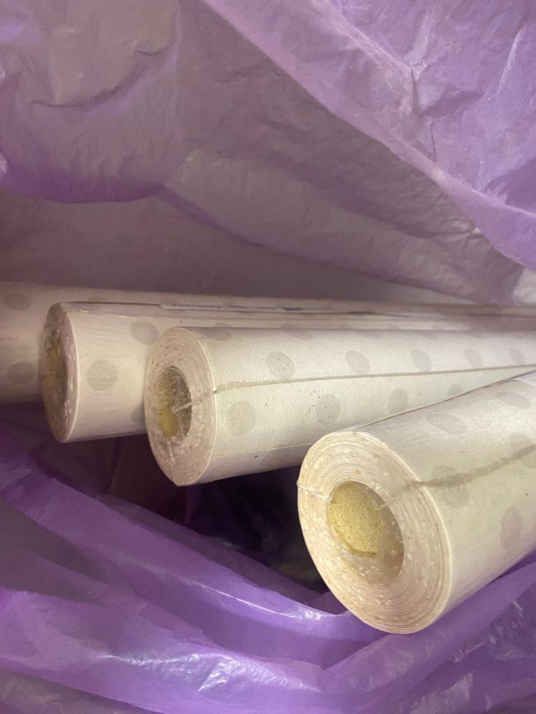 4 rolls of wall paper - £7 (Wallisdown)