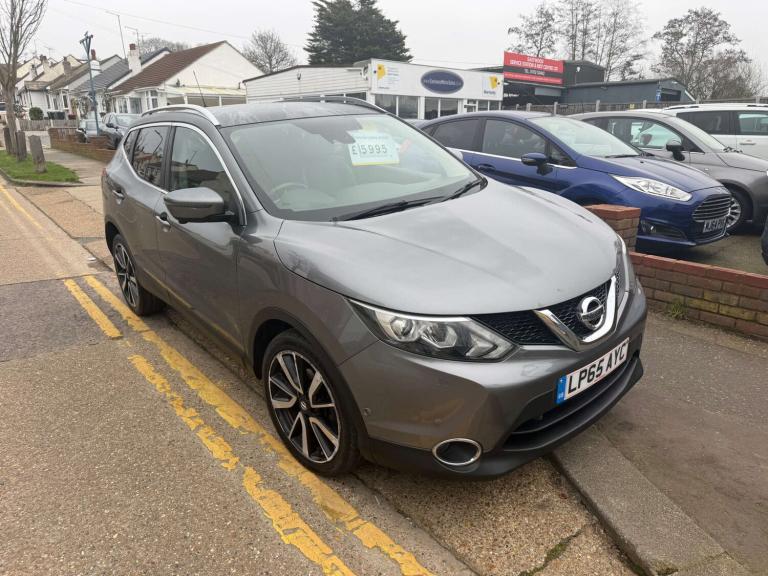 2015 Nissan Qashqai 1.5 Qashqai Tekna dCi 5dr SUV Diesel Manual