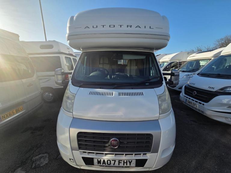 Auto-Trail Cheyenne 630 SE 4 berth  DIESEL MANUAL 2007/07