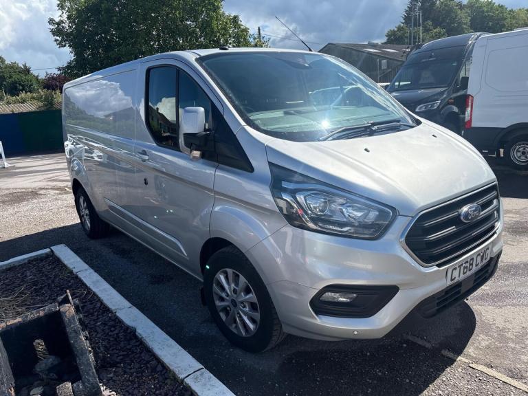 2019 Ford Transit Custom 2.0 300 EcoBlue Limited L2 H1 Euro 6 5dr PANEL VAN Diesel Manual