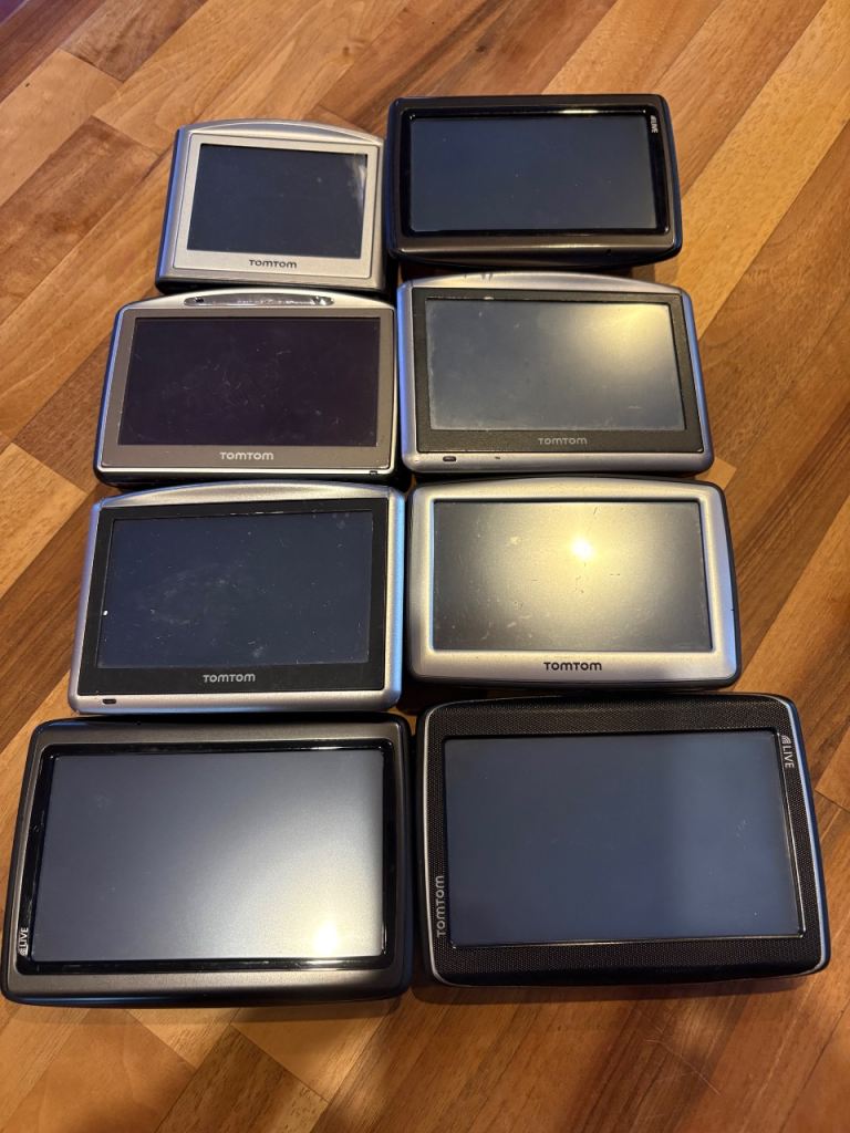 TomTom SatNav Job Lot x8 Spares Or Repairs GPS Navigation units Various Models