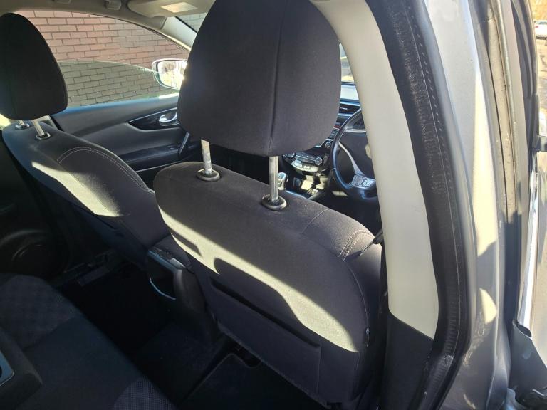 2014 Nissan Qashqai 1.2 DiG-T Acenta 5dr HATCHBACK Petrol Manual