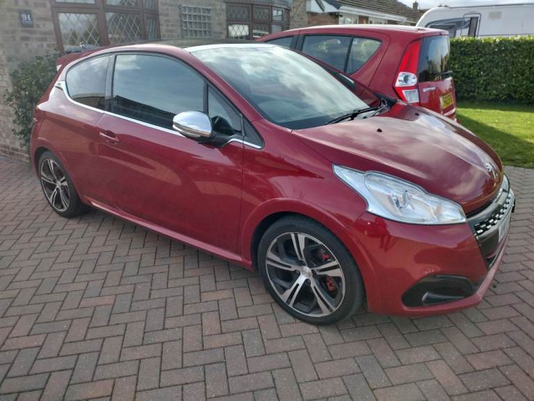 PEUGEOT 1.6 208 GTI PRESTIGE. RED 2017. ONLY 29800 MILES.