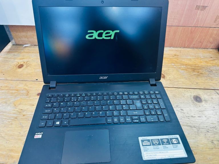 Acer Aspire 3 laptop ( for parts)