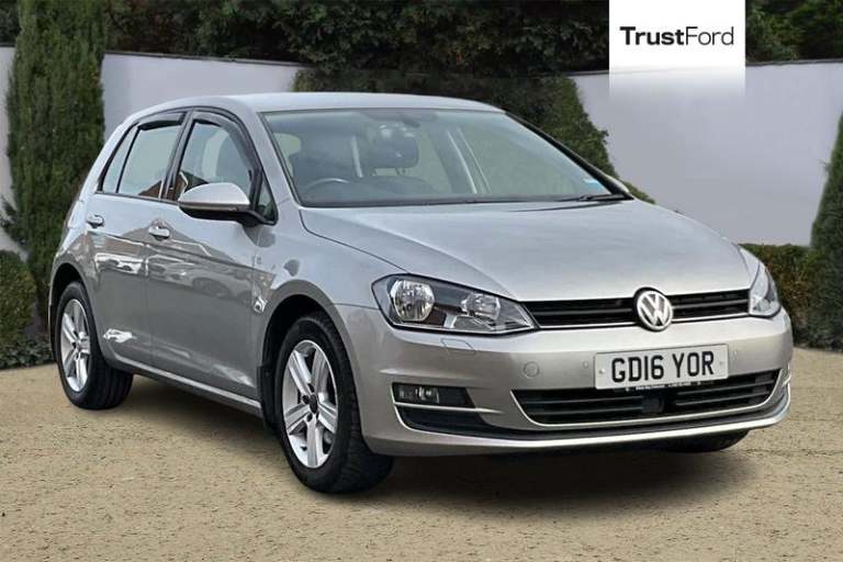 2016 Volkswagen Golf 1.6 TDI 110 Match Edition 5dr**HEATED SEATS - FRONT & REAR SENSORS - ADAPTI ...