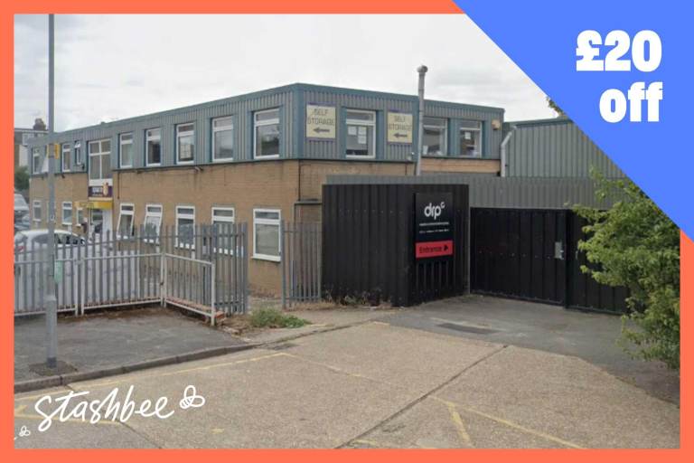 Self Storage Facility to rent in Windsor (SL4) | Stashbee