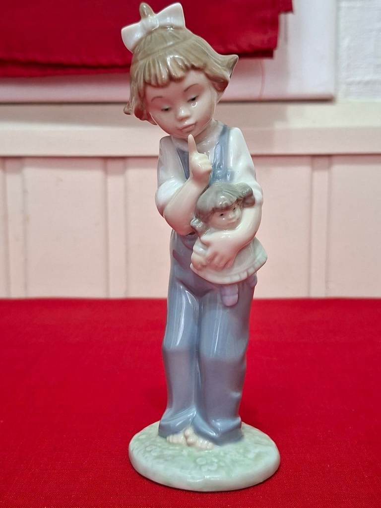 VINTAGE NAO (LLADRO)  – ITEM REF 0169