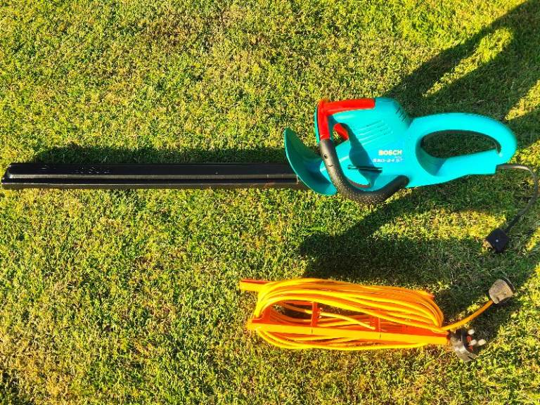 Bosch AHS 550-24 hedge trimmer 