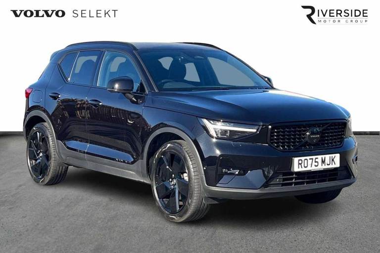 2025 Volvo XC40 Black Edition Plus, B4 Mild hybrid, Petrol Estate Petrol Automatic