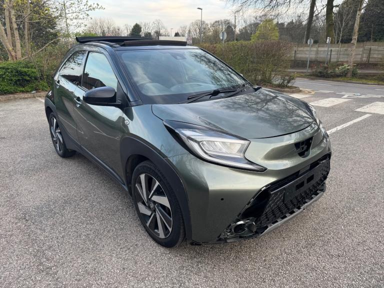 2022 Toyota Aygo X 1.0 VVT-i Exclusive 5dr (Sunroof) Damaged Salvage Repairbale HATCHBACK Petrol ...