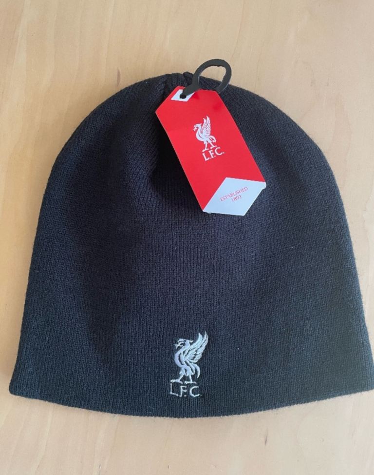 BRAND NEW LIVERPOOL FOOTBALL CLUB BEANIE (LFC - Hat)