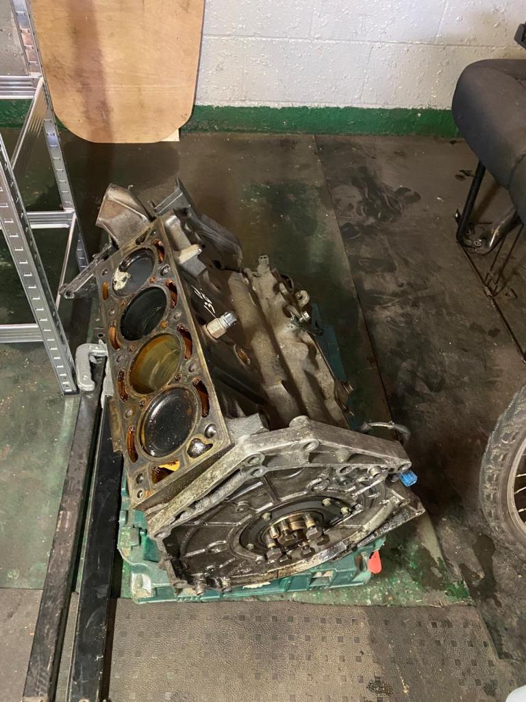 Rover t series tomcat turbo complete engine block
