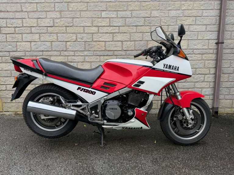 1986 Yamaha FJ1200 PETROL Manual