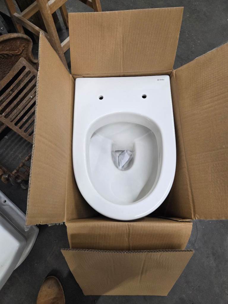 Ceramic curved Imex Solway BTW WC Bowl New